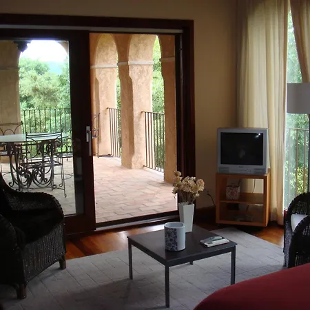 Villa Luxuriously Restored Near Girona In The Heart Of Catalunya *