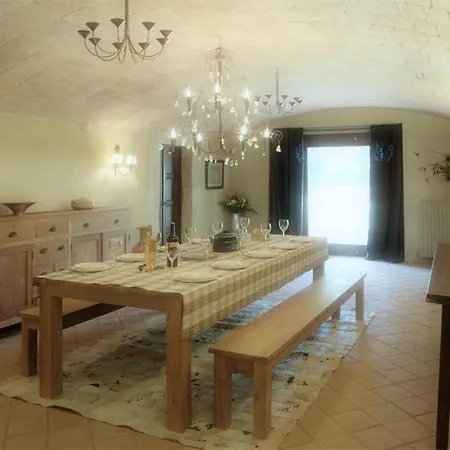 Luxuriously Restored Near Girona In The Heart Of Catalunya Villa *