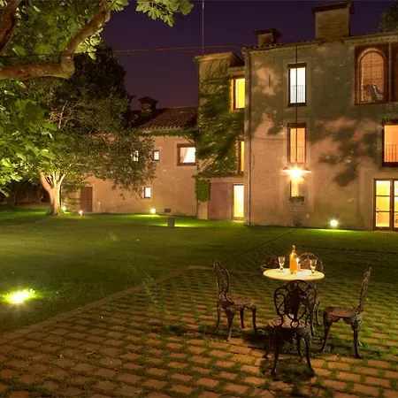 Luxuriously Restored Near Girona In The Heart Of Catalunya Sant Gregori